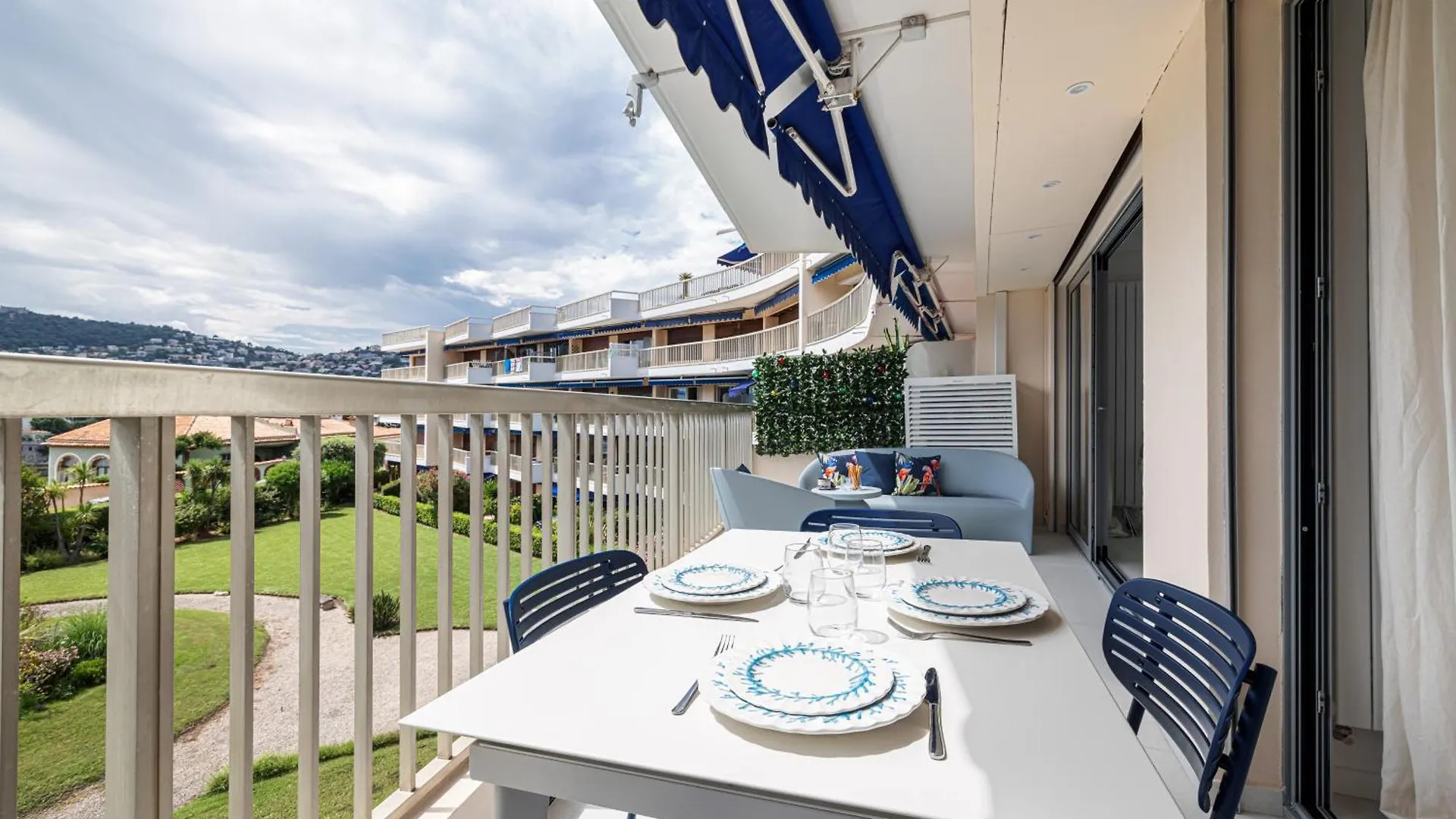 Feel Home - Grasseuil Saint-Jean-Cap-Ferrat 0*,  França