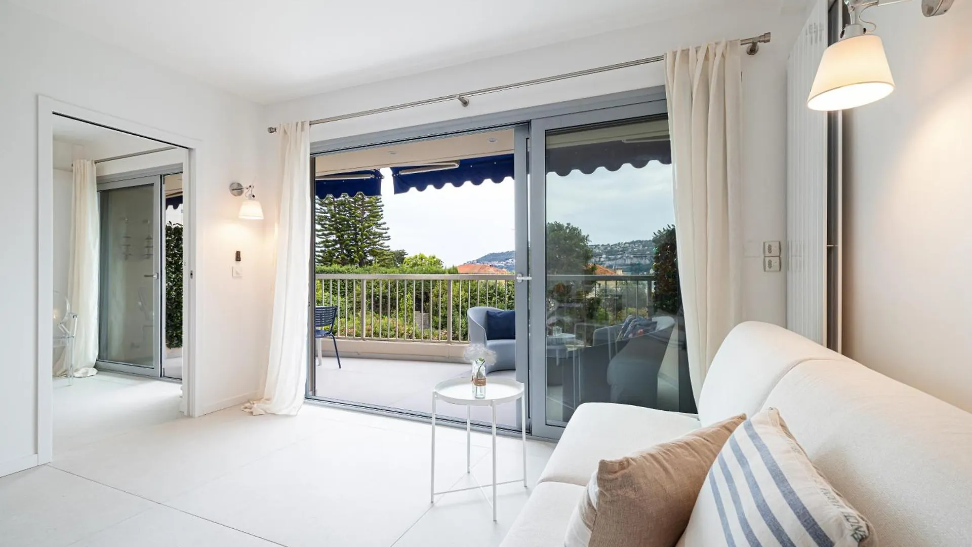 Feel Home - Grasseuil Saint-Jean-Cap-Ferrat 0*,  França